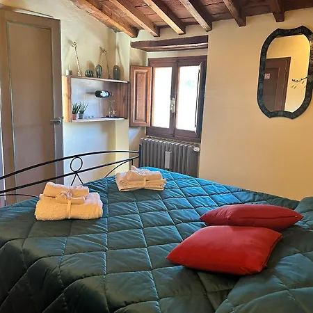 Farm stay Tassinaia
